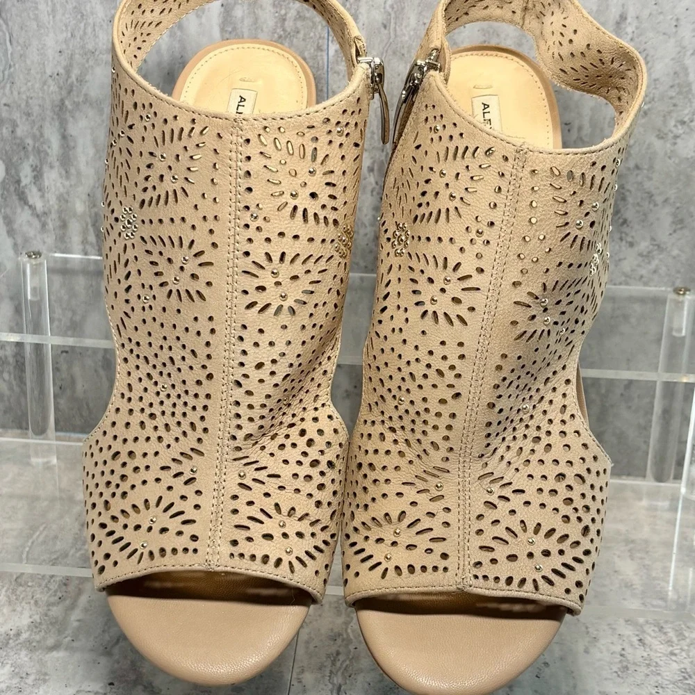 Alex Marie Tan Brown Perforated Leather Studded Zip Wedge Sandals 8M - Picture 3 of 12